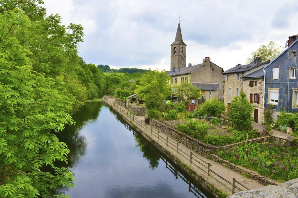 Logis Hotel Auberge De L'Espinouse Fraisse-sur-Agout 외부 사진